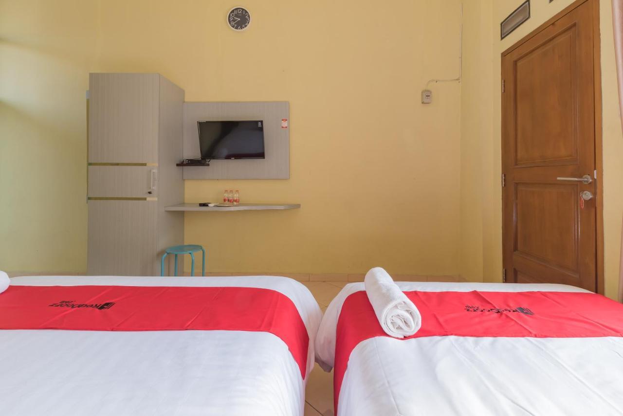 Reddoorz Syariah @ Jalan Siliwangi Hotel